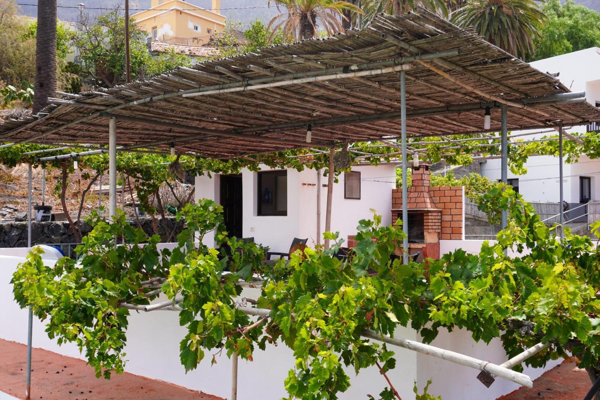 Holiday House Casa Argelio Alojera Ngoại thất bức ảnh