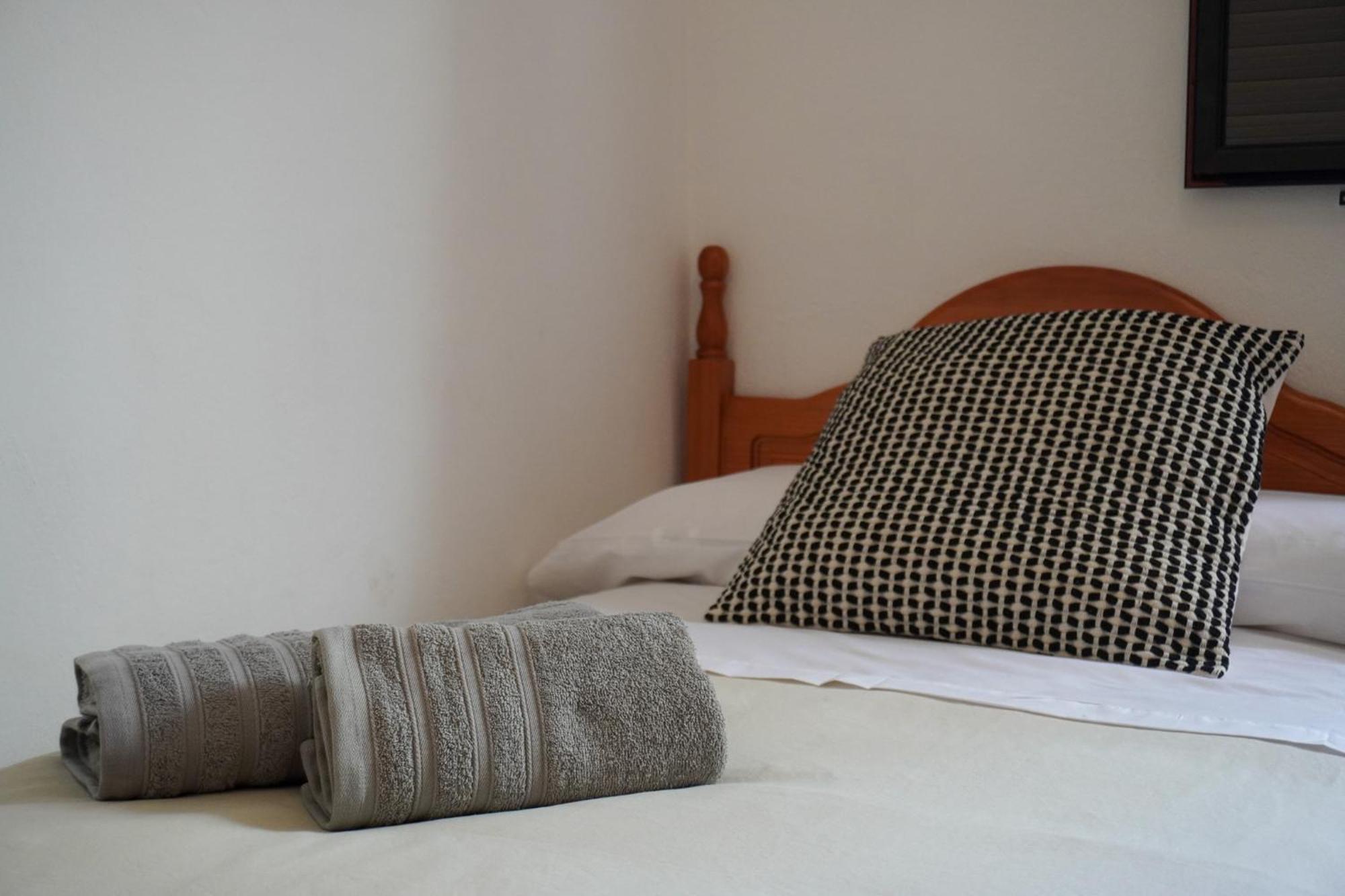 Holiday House Casa Argelio Alojera Ngoại thất bức ảnh